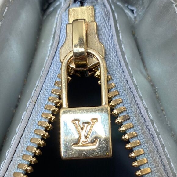 Louis Vuitton Houston Vernis Silver Leather shoulder bag vintage Authenticated - Picture 7 of 16